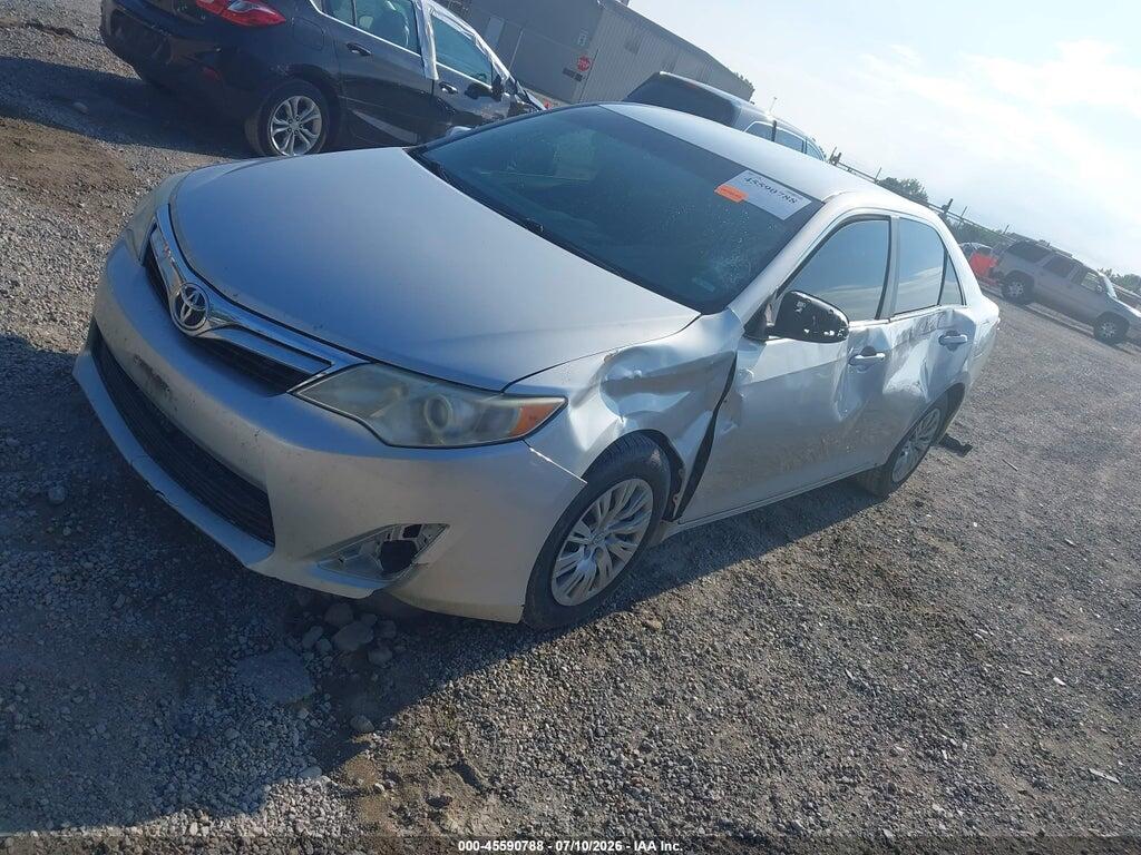 4T1BF1FK5EU361032 2014 TOYOTA CAMRY photo no. 2