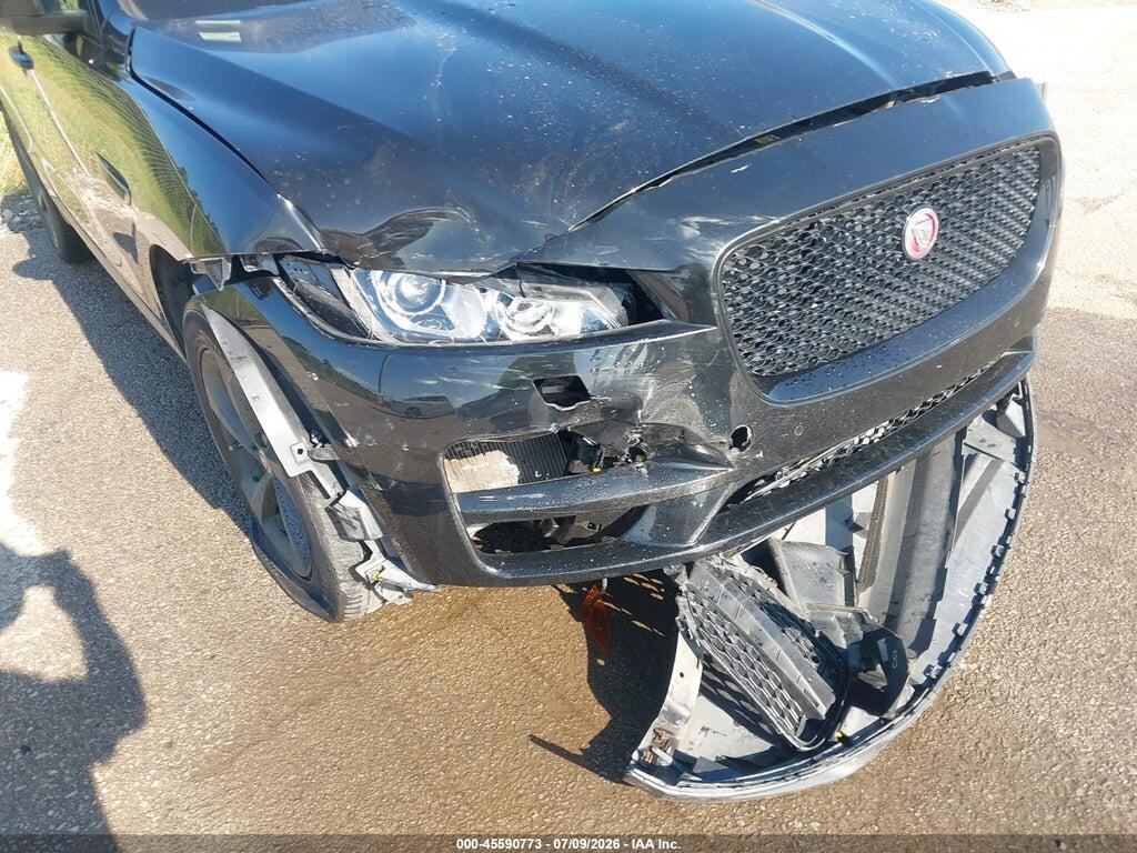 SADCJ2FX9LA656646 2020 JAGUAR F-PACE photo no. 6