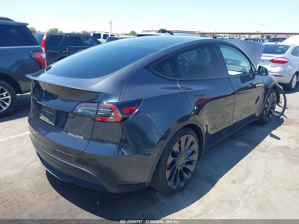 7SAYGDEF2SF311570 2025 TESLA MODEL Y photo no. 4