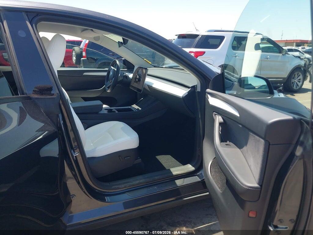 7SAYGDEF2SF311570 2025 TESLA MODEL Y photo no. 5