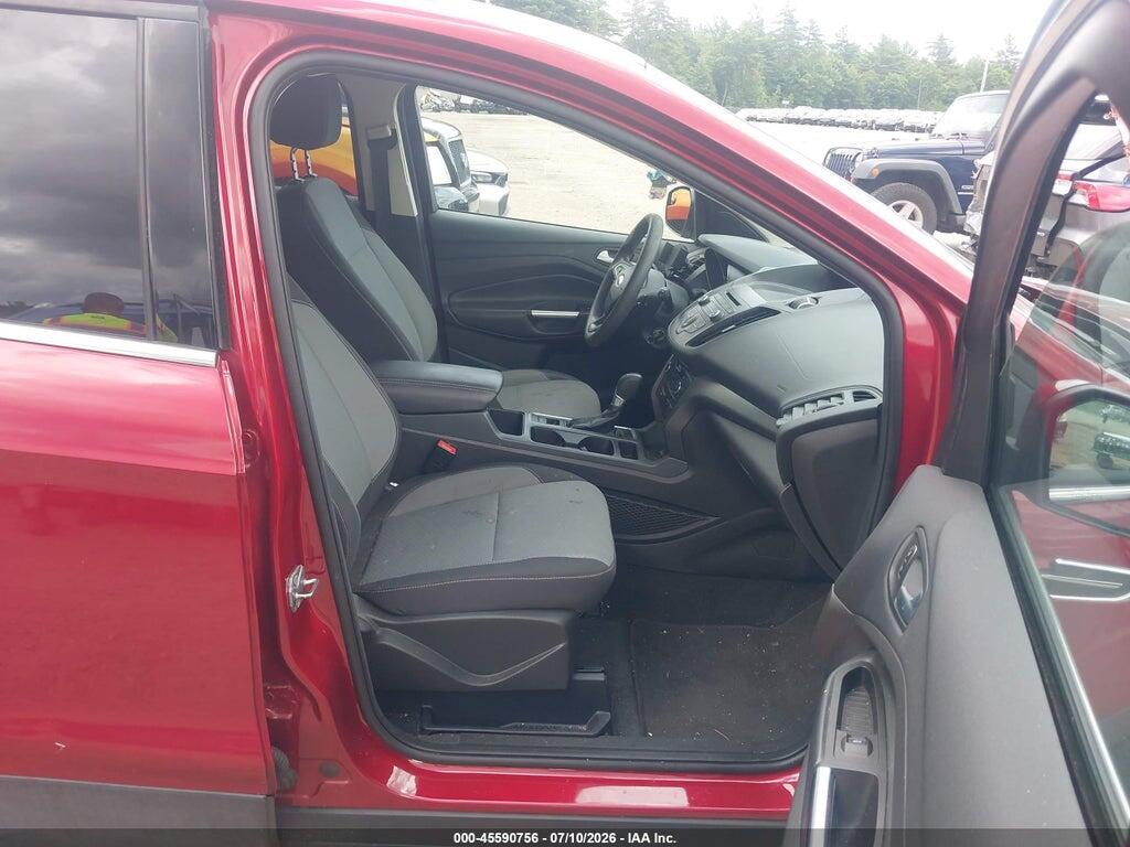 1FMCU9GD3HUB82761 2017 FORD ESCAPE photo no. 5