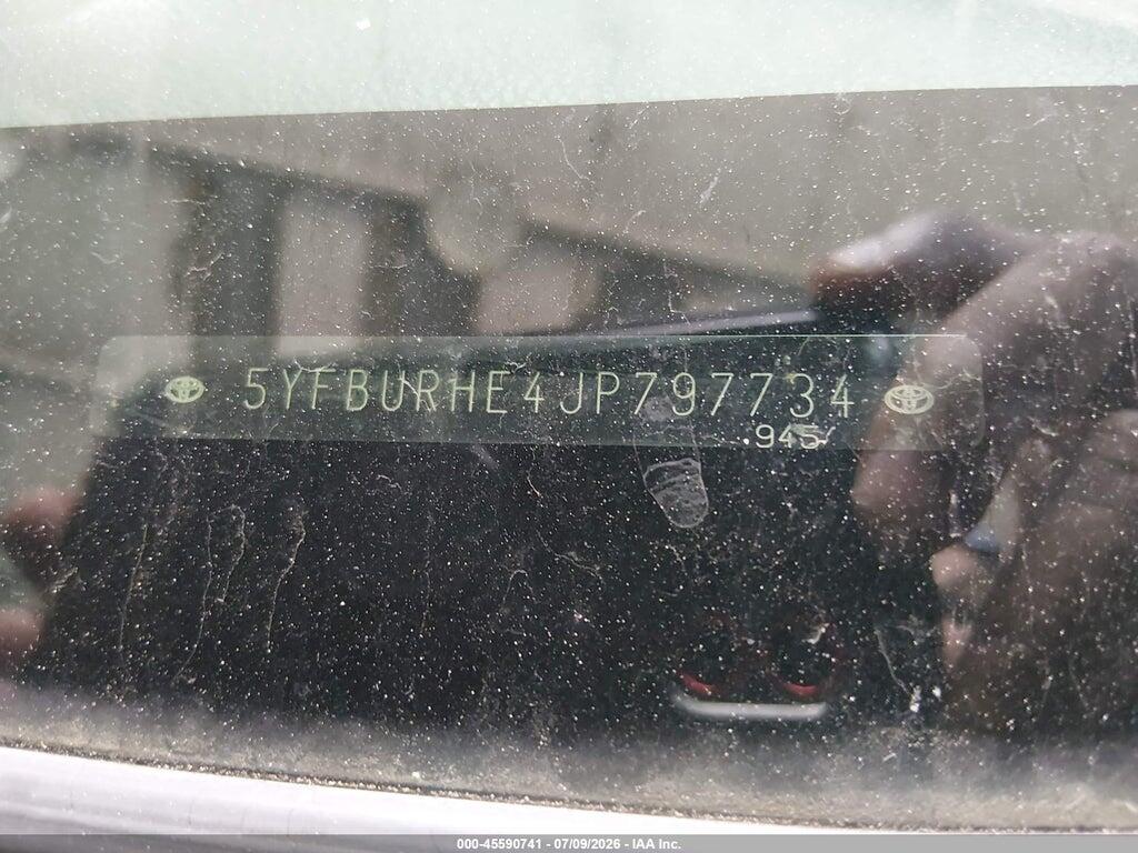 5YFBURHE4JP797734 2018 TOYOTA COROLLA photo no. 9