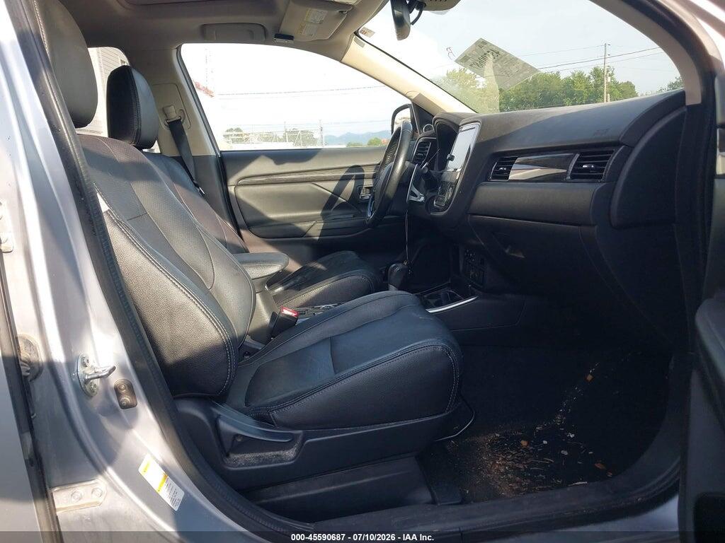 JA4JZ4AX2HZ044368 2017 MITSUBISHI OUTLANDER photo no. 5
