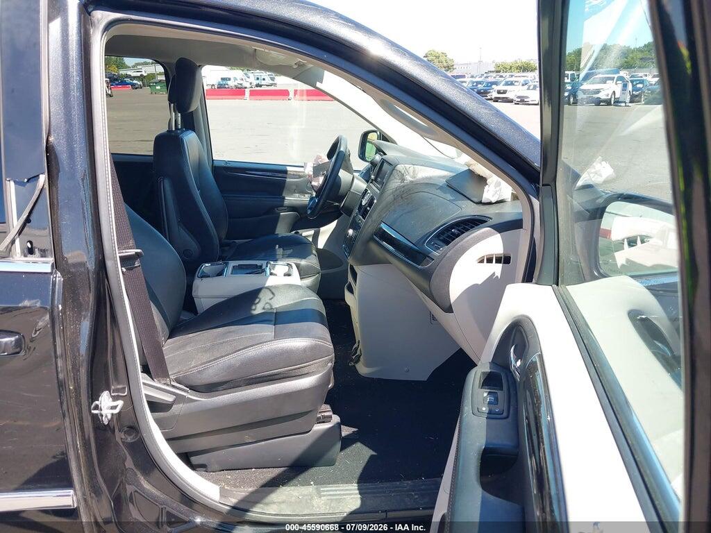 2C4RC1BG6ER342421 2014 CHRYSLER TOWN & COUNTRY photo no. 5
