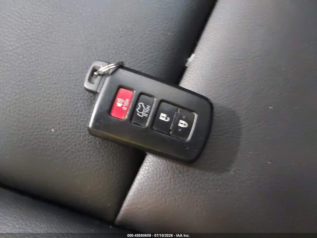 2T3DFREVXGW503016 2016 TOYOTA RAV4 photo no. 11