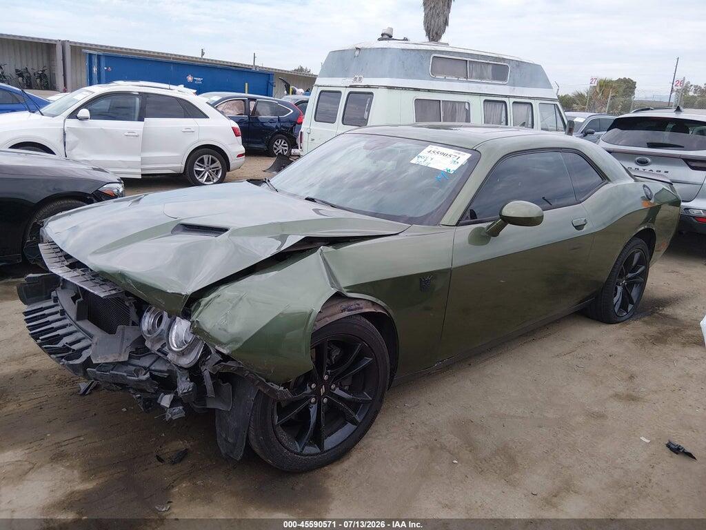 2C3CDZAGXJH334670 2018 DODGE CHALLENGER photo no. 2