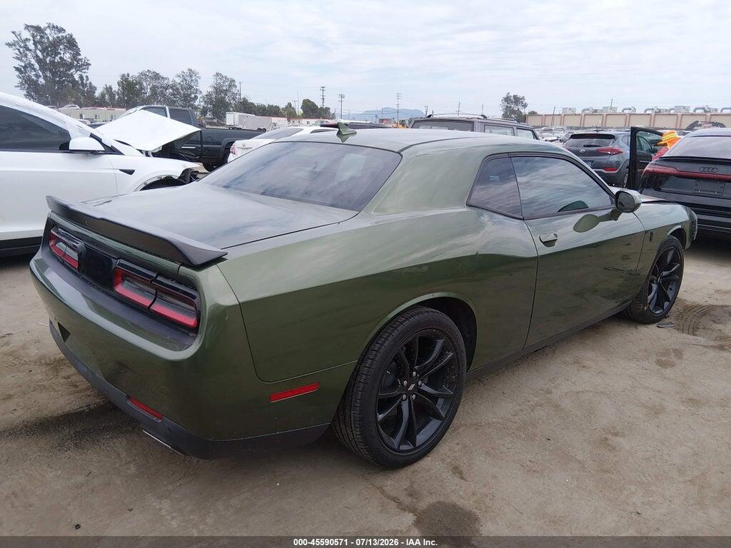 2C3CDZAGXJH334670 2018 DODGE CHALLENGER photo no. 4