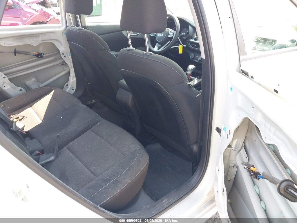 3KPF24AD5PE646374 2023 KIA FORTE photo no. 8
