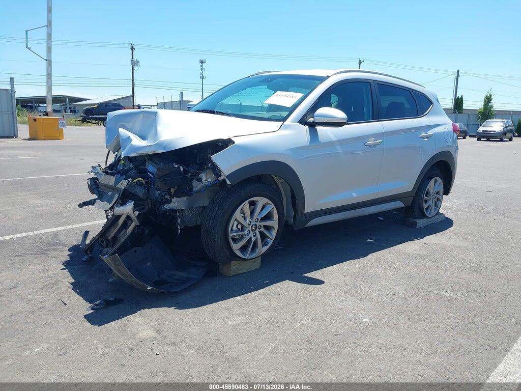 KM8J3CA43HU474152 2017 HYUNDAI TUCSON photo no. 2
