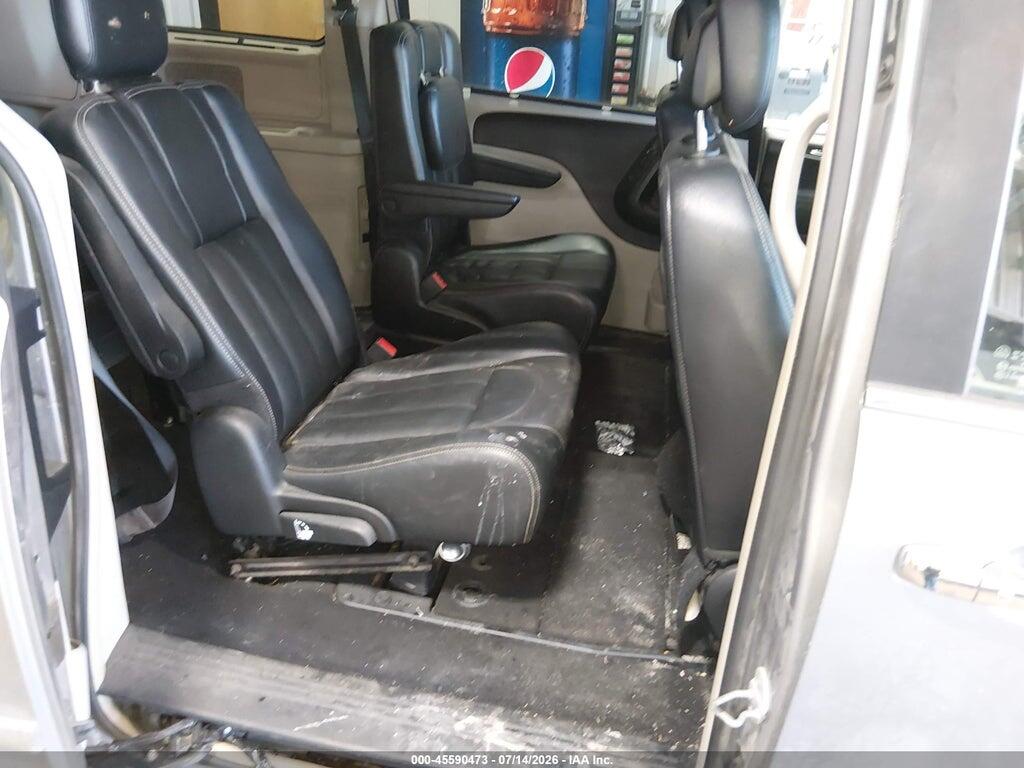 2C4RC1CG7DR623267 2013 CHRYSLER TOWN & COUNTRY photo no. 8