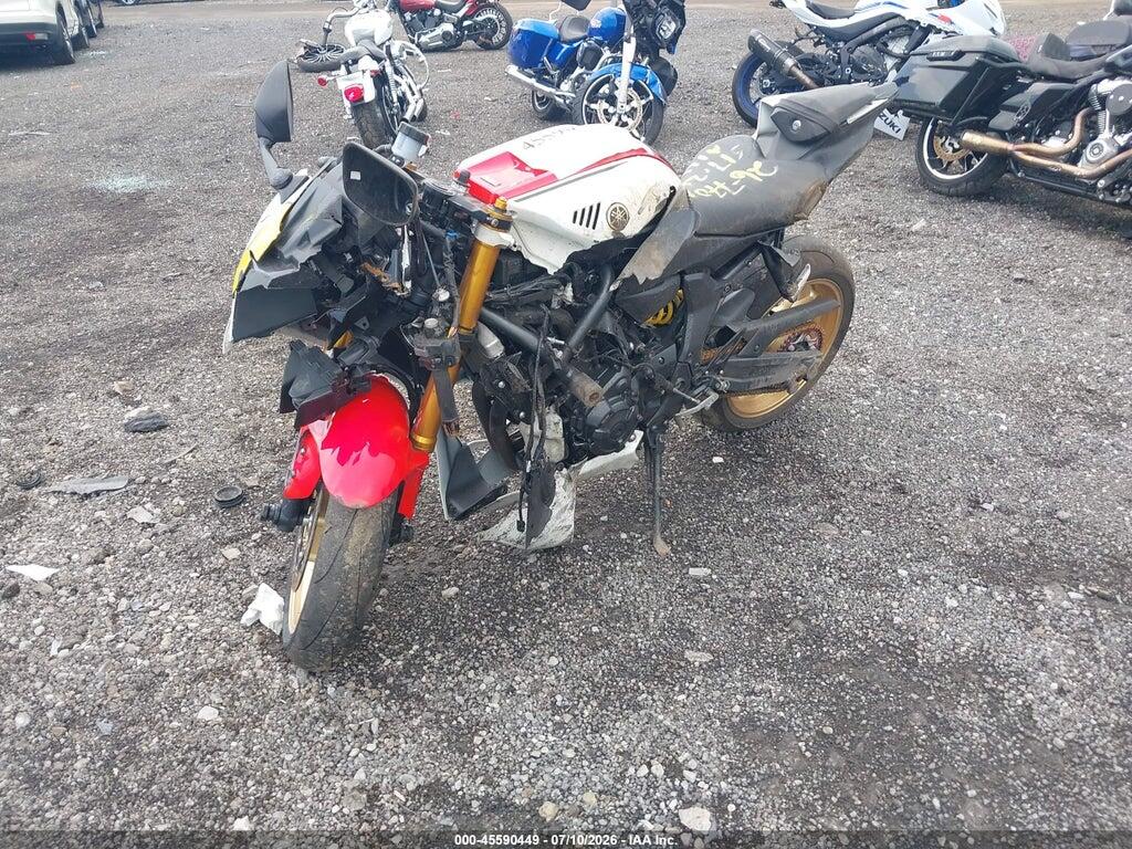 JYARM38E1NA003077 2022 YAMAHA YZFR7 photo no. 2