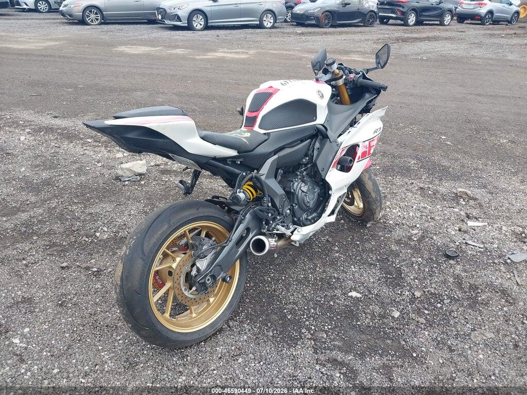 JYARM38E1NA003077 2022 YAMAHA YZFR7 photo no. 4