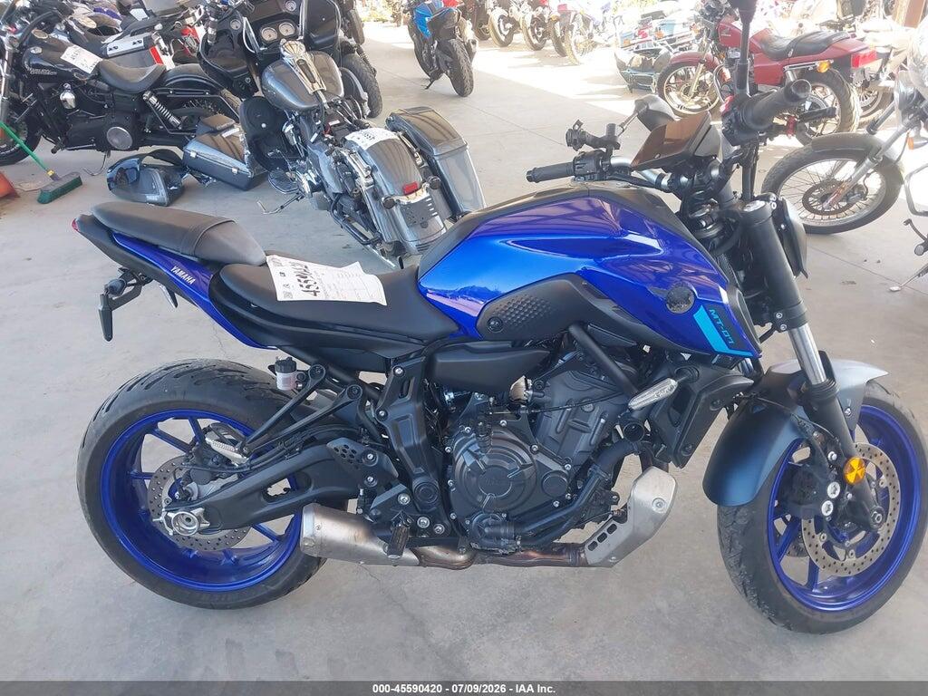 JYARM32EXRA008955 2024 YAMAHA MT07 photo no. 12