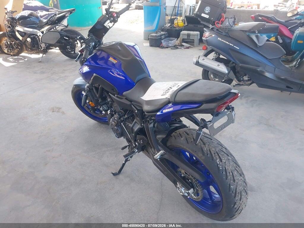 JYARM32EXRA008955 2024 YAMAHA MT07 photo no. 3