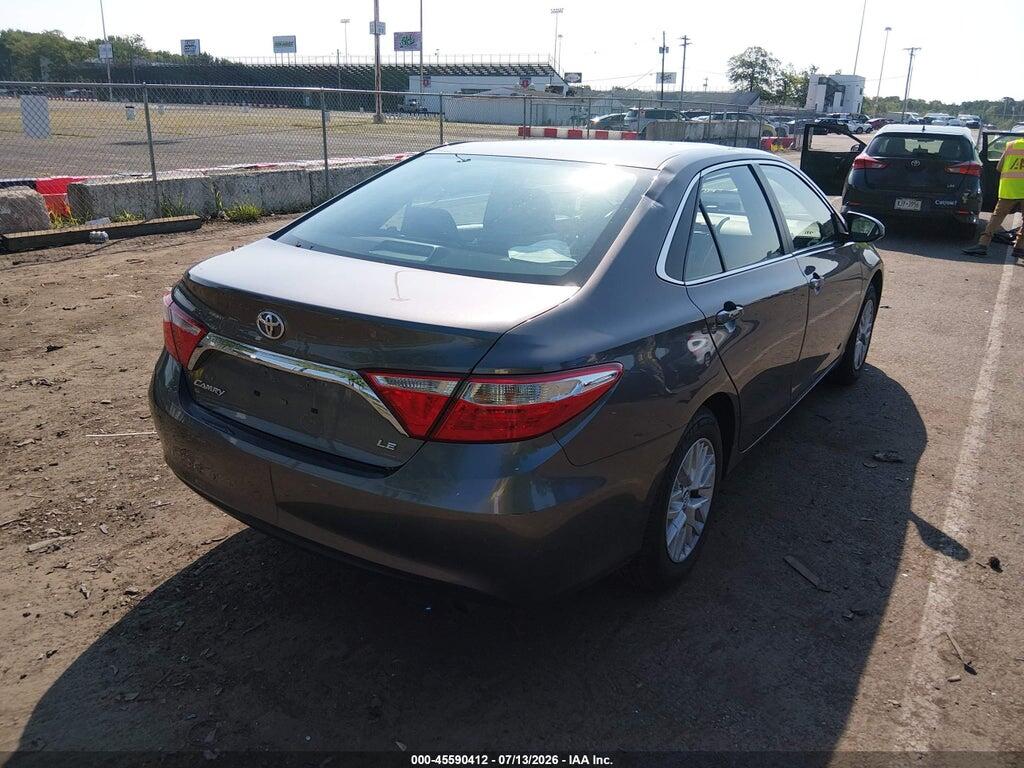 4T1BF1FK7HU324939 2017 TOYOTA CAMRY photo no. 4
