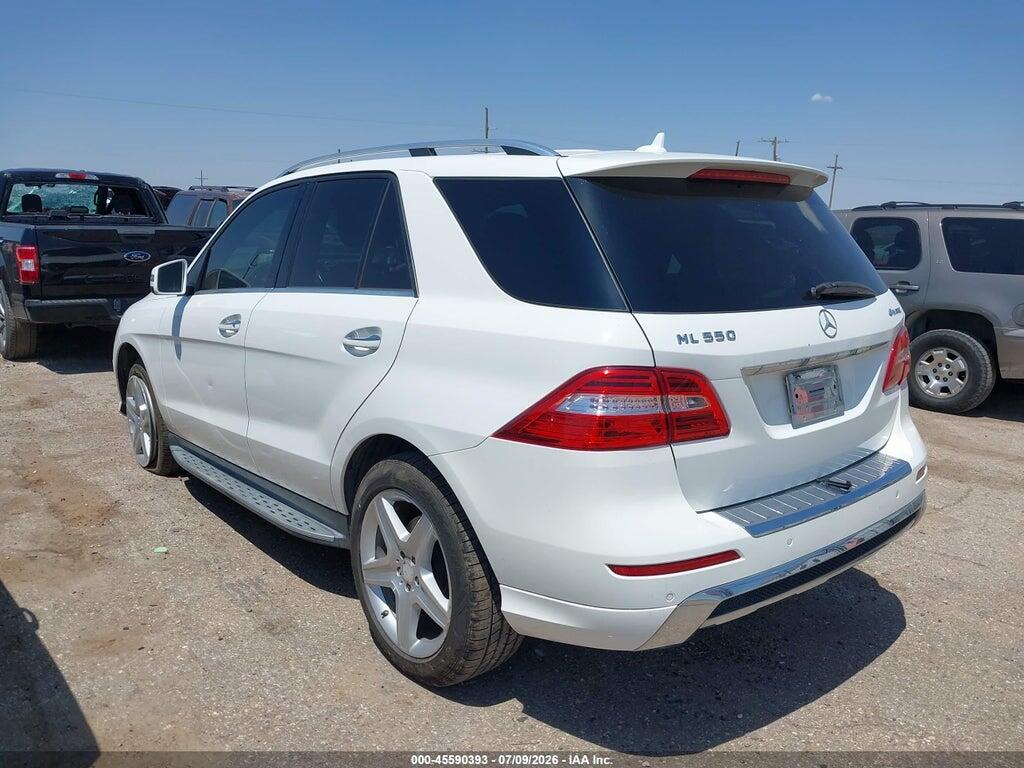 4JGDA7DB9EA394923 2014 MERCEDES-BENZ ML 550 photo no. 3