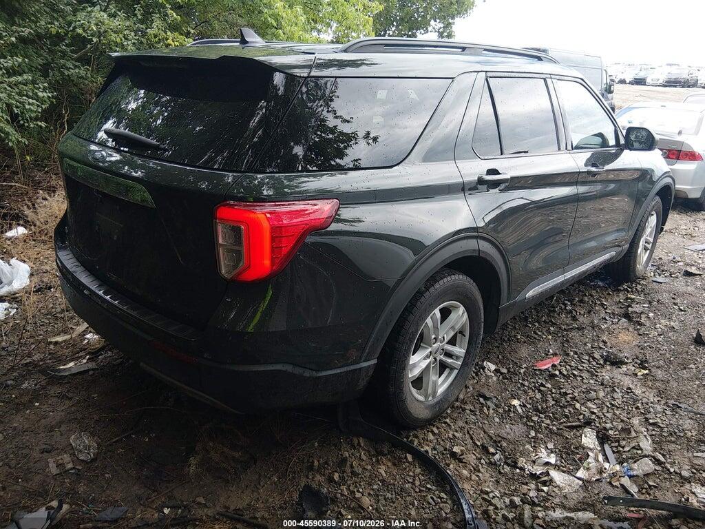 1FMSK7DH2NGA82108 2022 FORD EXPLORER photo no. 4