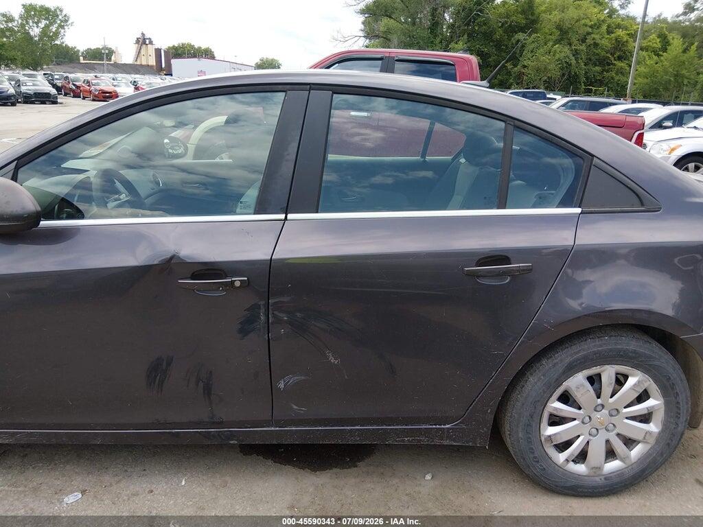 1G1PC5SH9B7104513 2011 CHEVROLET CRUZE photo no. 6
