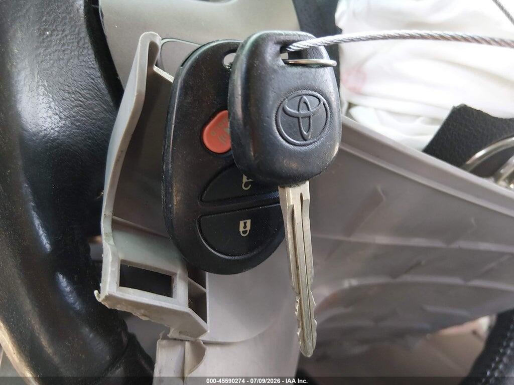 5TDKK3EH3AS014802 2010 TOYOTA HIGHLANDER photo no. 11