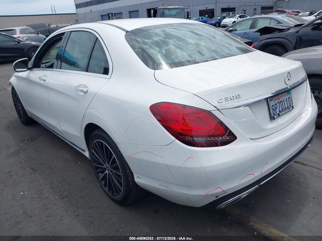 55SWF8DB0LU332821 2020 MERCEDES-BENZ C 300 photo no. 3