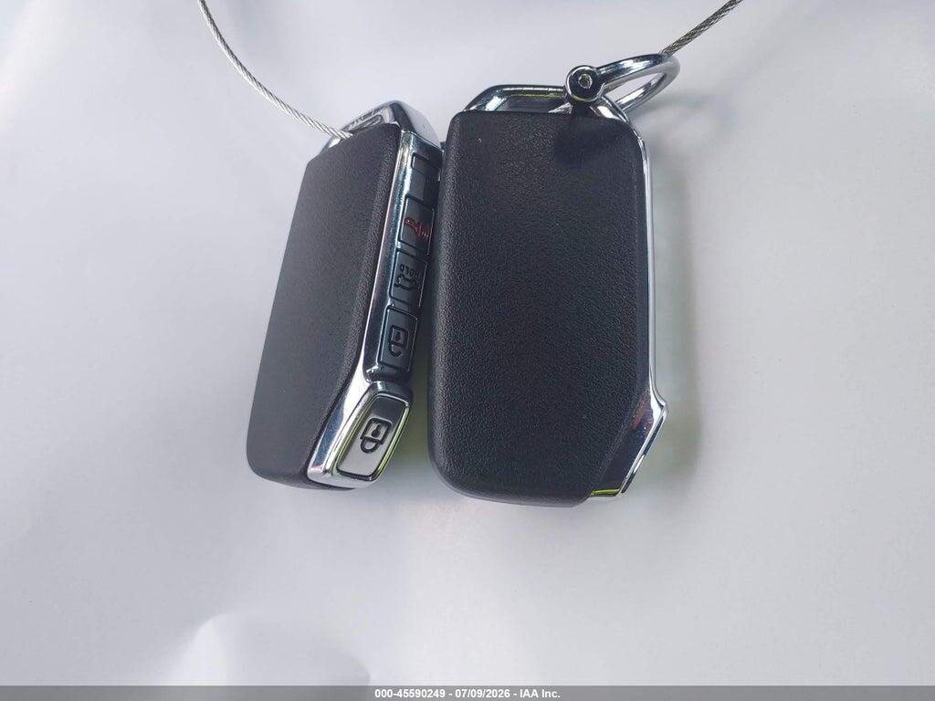KNDJ33AU2L7013939 2020 KIA SOUL photo no. 11