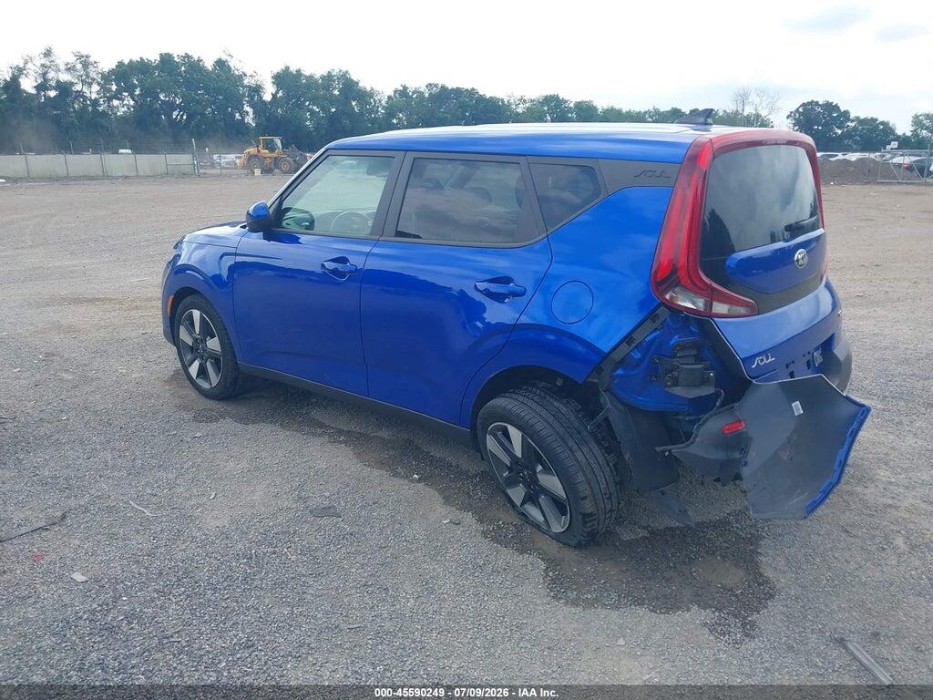 KNDJ33AU2L7013939 2020 KIA SOUL photo no. 3