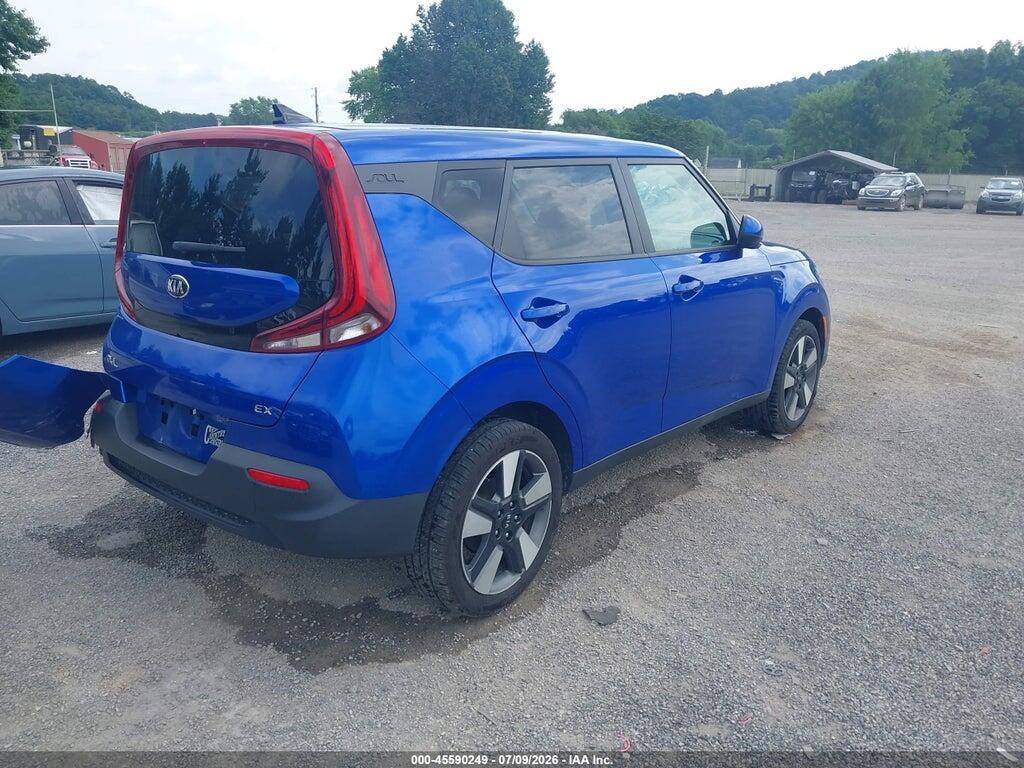 KNDJ33AU2L7013939 2020 KIA SOUL photo no. 4