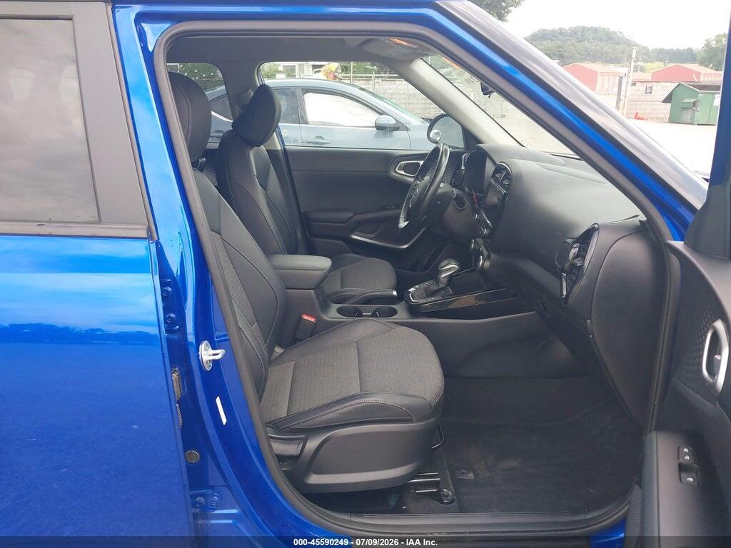 KNDJ33AU2L7013939 2020 KIA SOUL photo no. 5