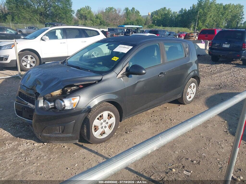 1G1JA6SH8E4172390 2014 CHEVROLET SONIC photo no. 2