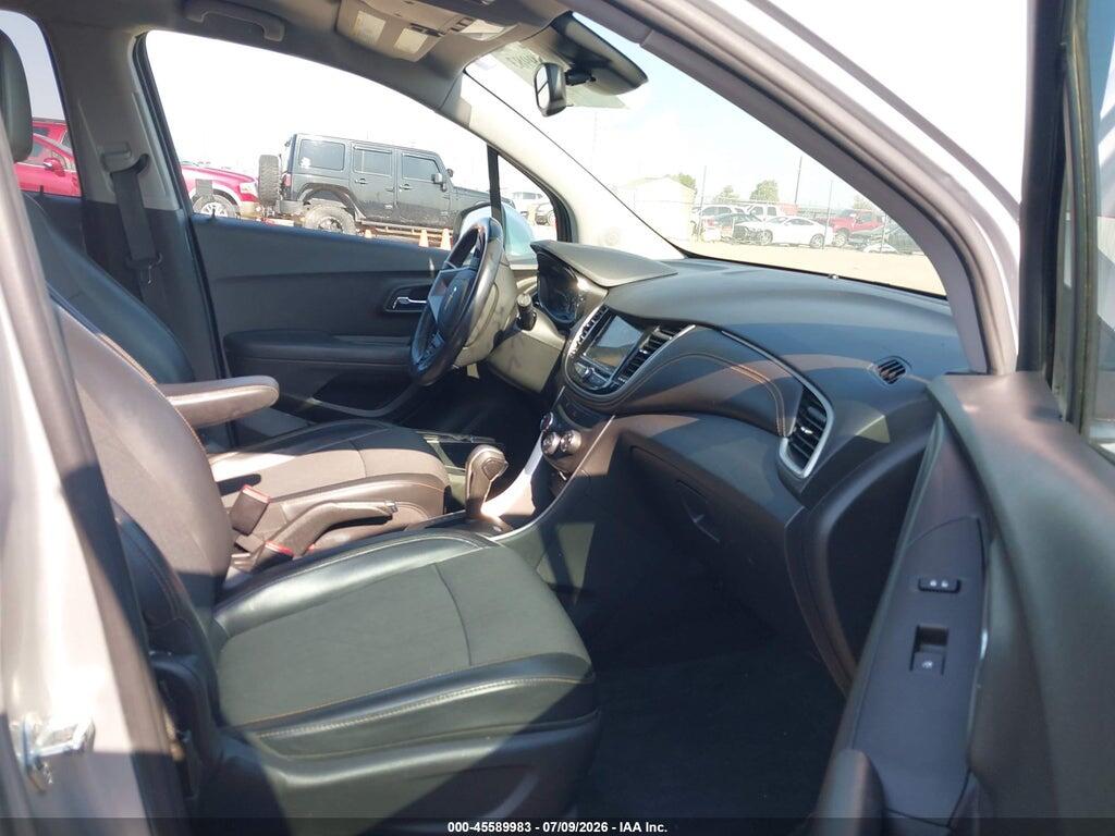 KL7CJLSB3KB719676 2019 CHEVROLET TRAX photo no. 5