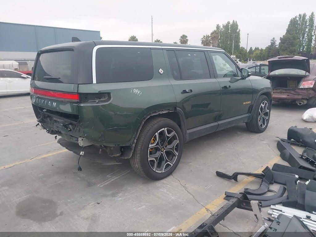 7PDSGABL7NN000825 2022 RIVIAN R1S photo no. 4