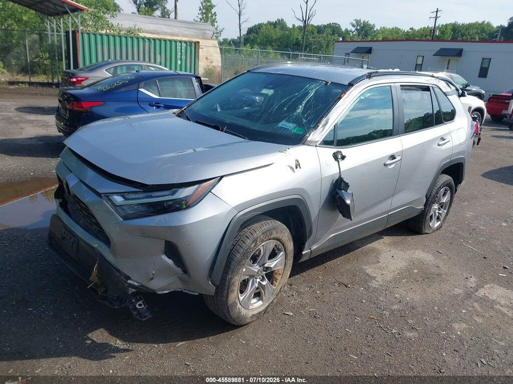 2T3P1RFV0NC283166 2022 TOYOTA RAV4 photo no. 2
