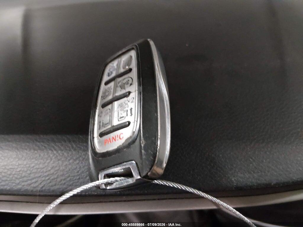 2C4RC1BG0MR604500 2021 CHRYSLER PACIFICA photo no. 11