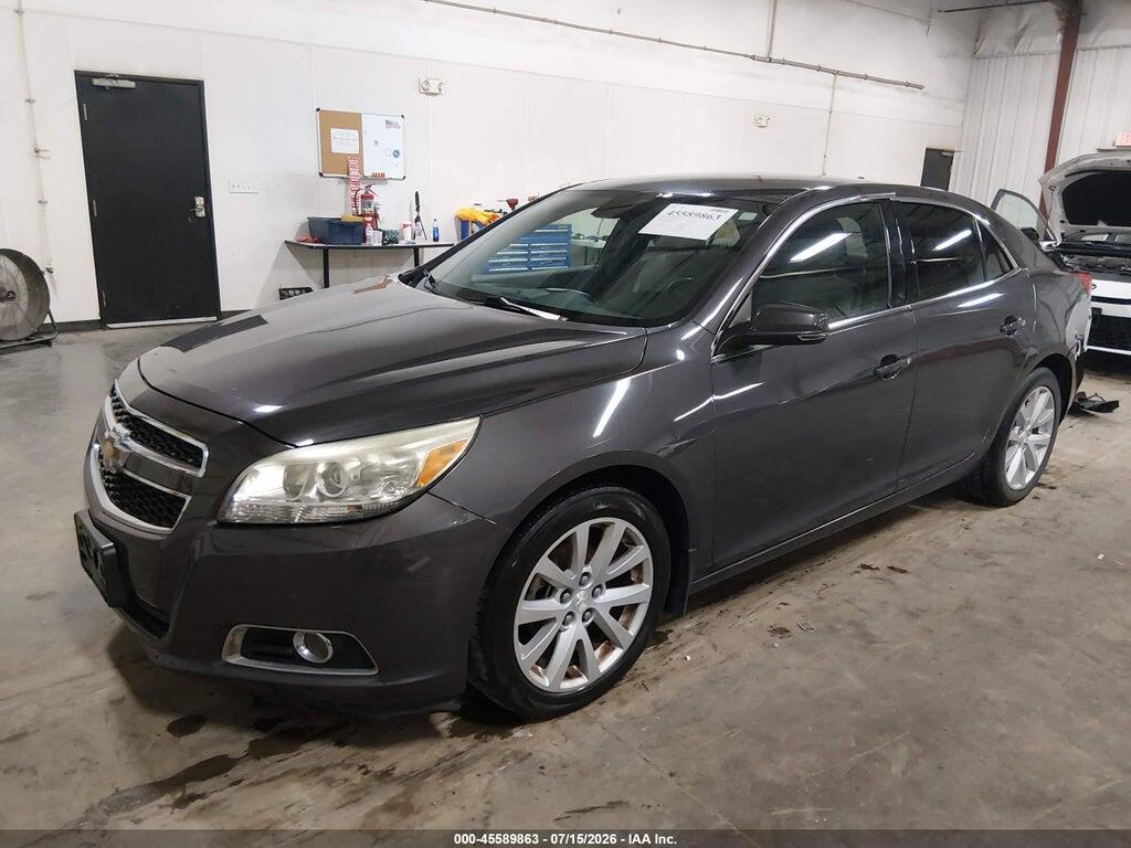 1G11E5SA4DF189725 2013 CHEVROLET MALIBU photo no. 2