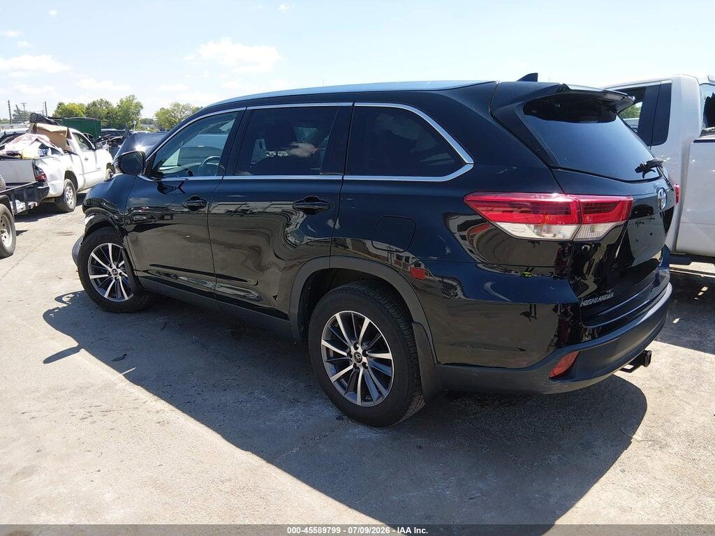 5TDJZRFH7KS587471 2019 TOYOTA HIGHLANDER photo no. 3
