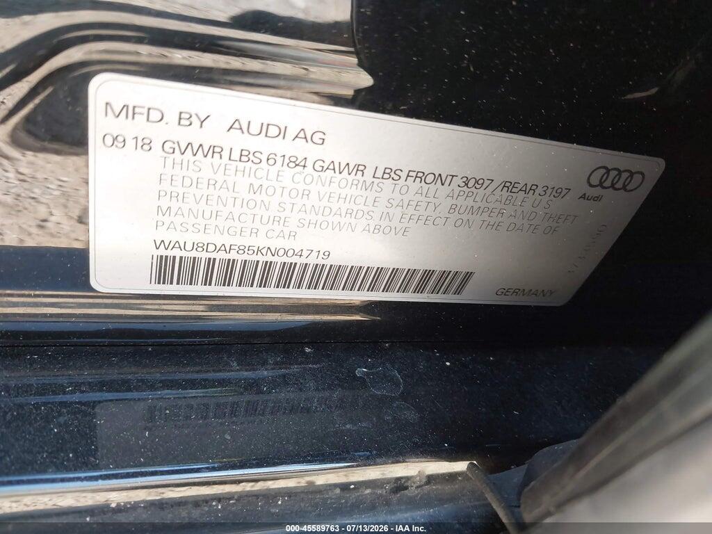 WAU8DAF85KN004719 2019 AUDI A8 L photo no. 9