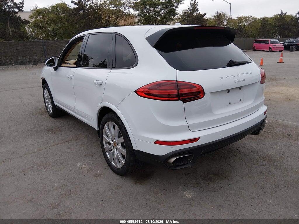 WP1AA2A23HKA81071 2017 PORSCHE CAYENNE photo no. 3