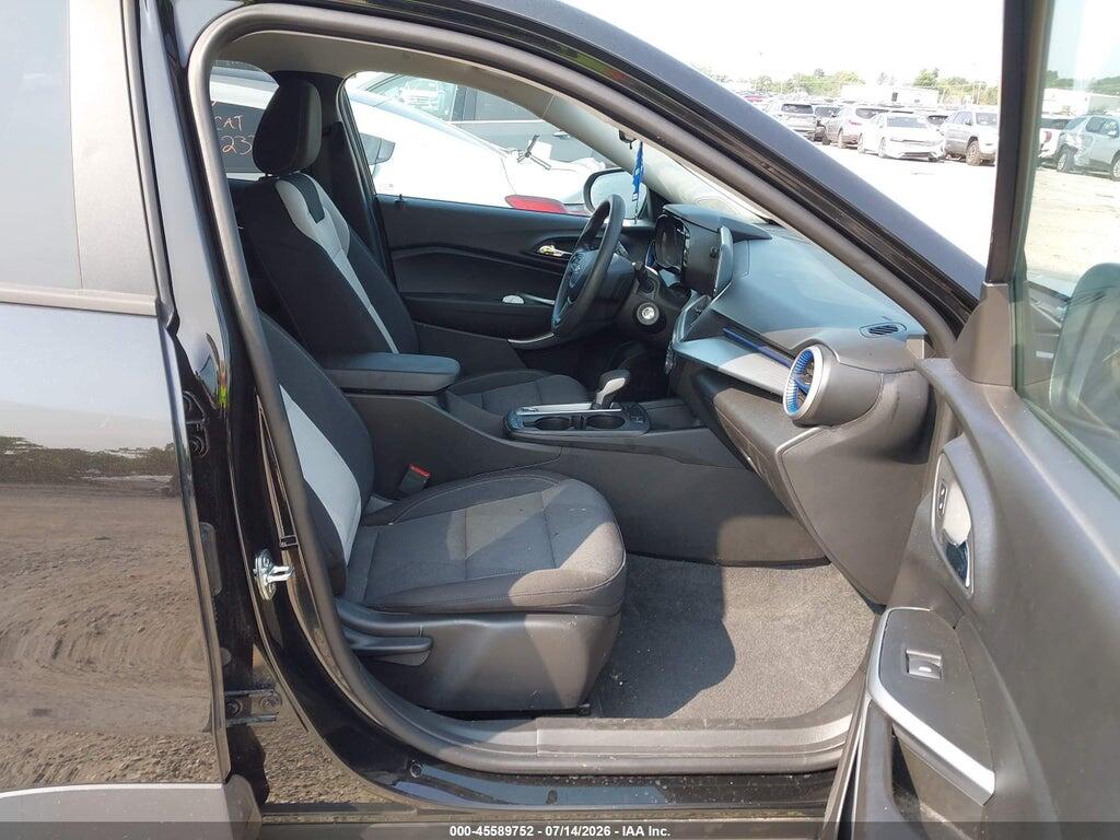 KL77LFEP8TC062857 2026 CHEVROLET TRAX photo no. 5