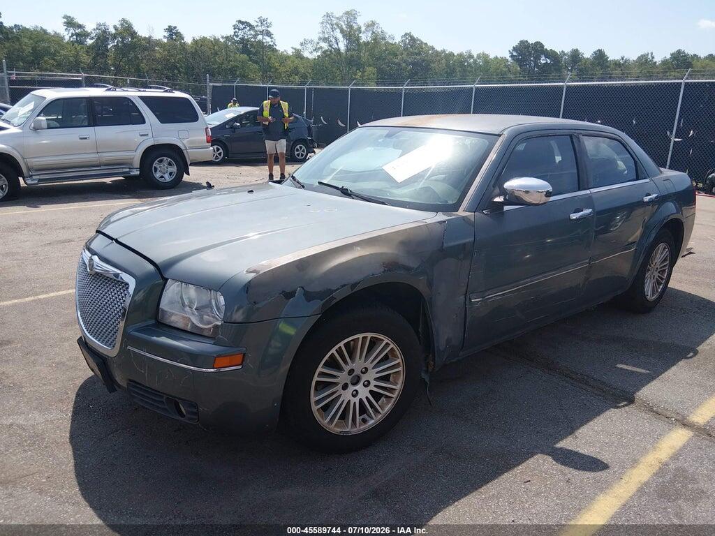 2C3JA53G05H108620 2005 CHRYSLER 300 photo no. 2