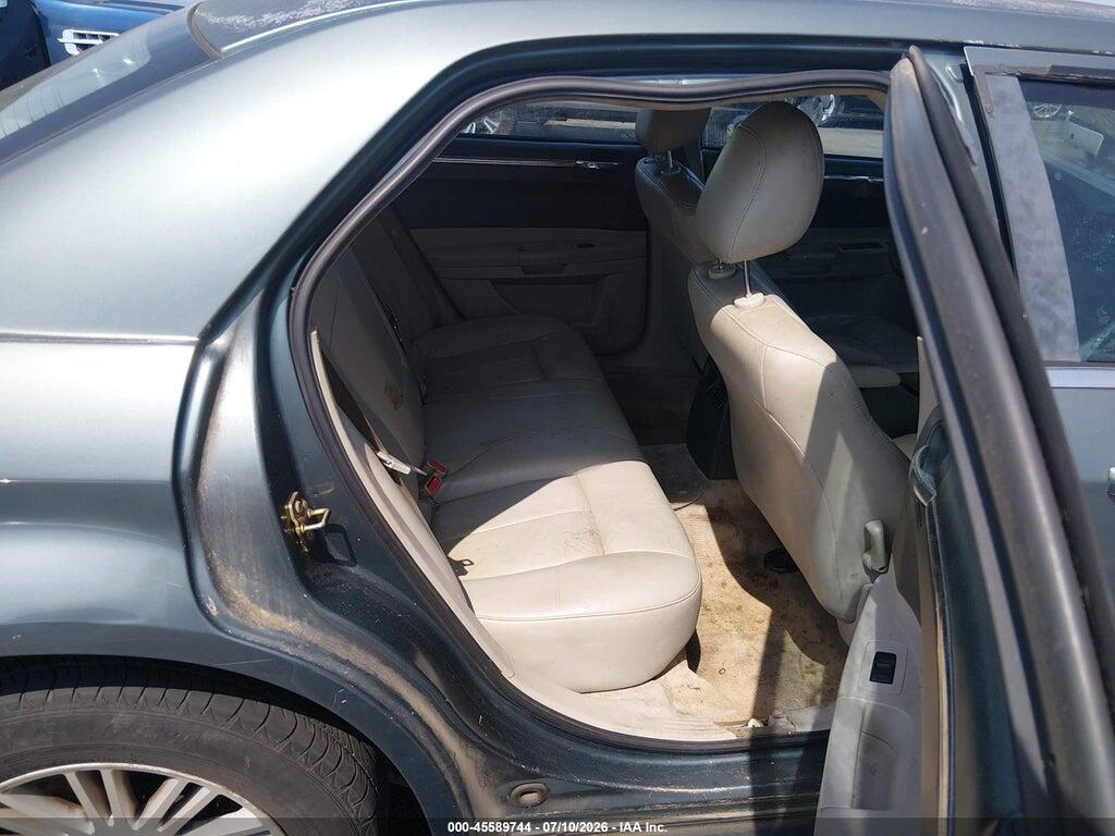 2C3JA53G05H108620 2005 CHRYSLER 300 photo no. 8