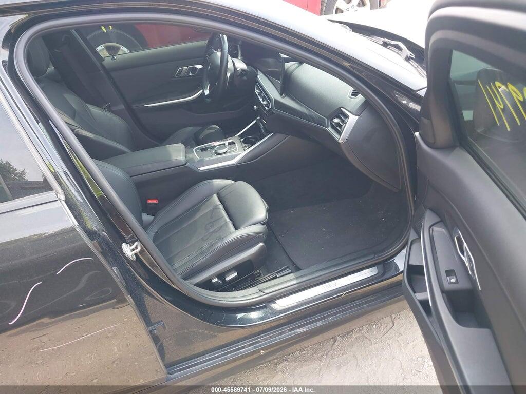 3MW89FF06P8D54069 2023 BMW 330I photo no. 5