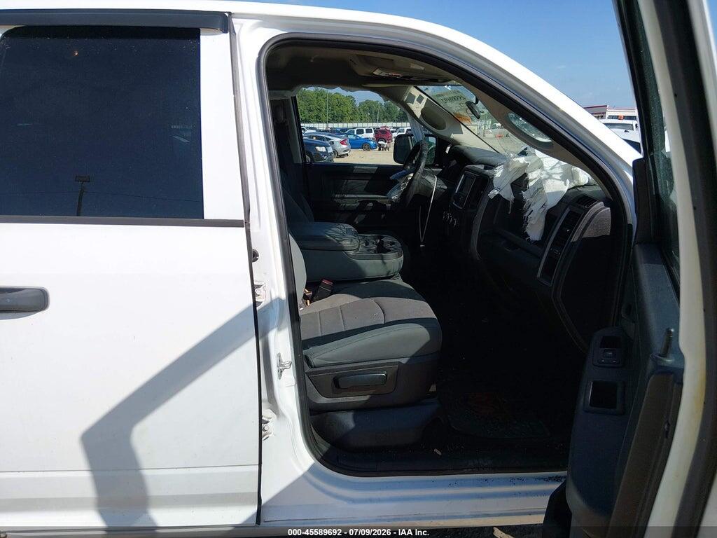 1C6RR6FT4KS500582 2019 RAM 1500 CLASSIC photo no. 5