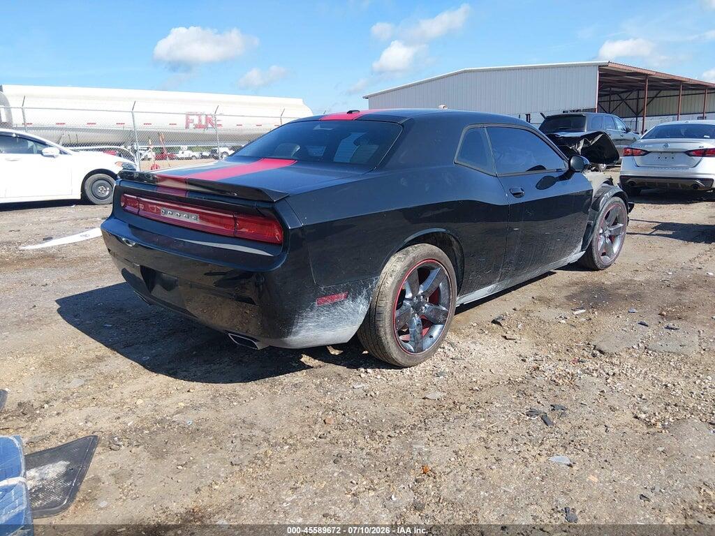 2C3CDYAG5EH201945 2014 DODGE CHALLENGER photo no. 4