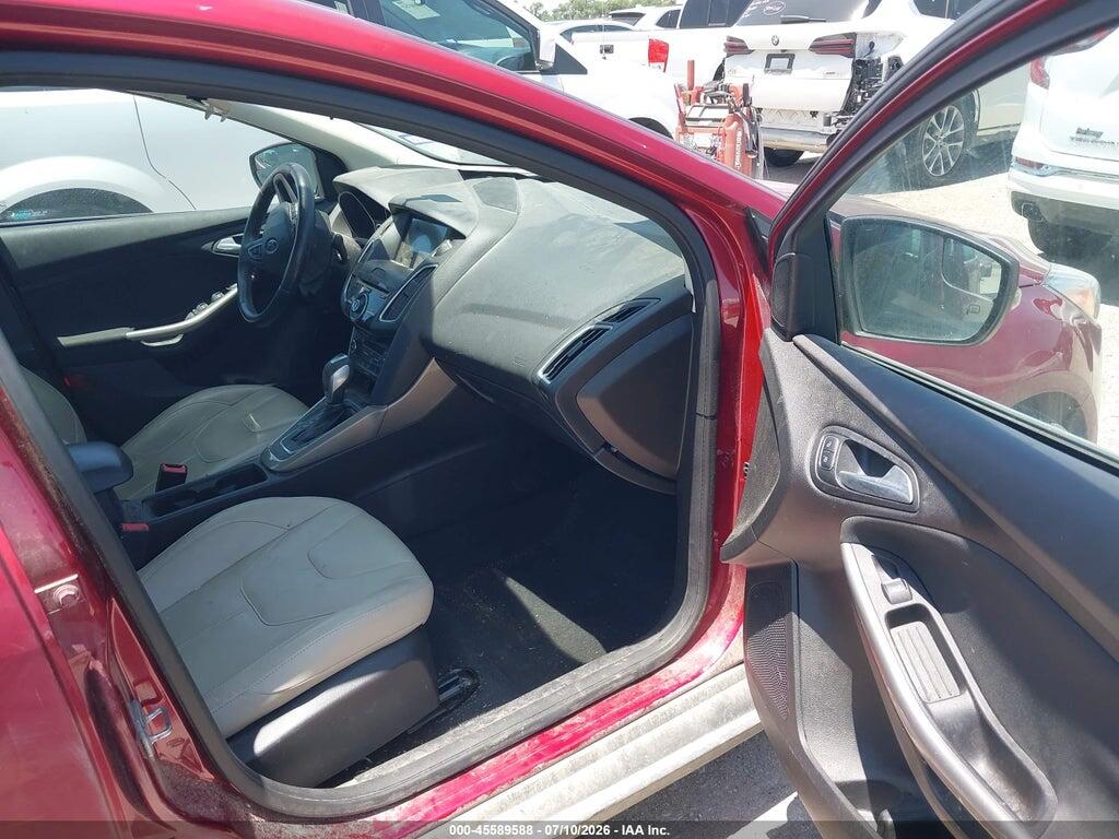 1FADP3J24GL212171 2016 FORD FOCUS photo no. 5