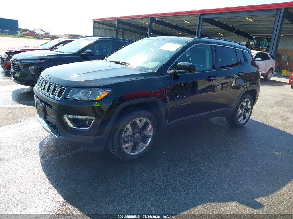 3C4NJDCB5JT199364 2018 JEEP COMPASS photo no. 2
