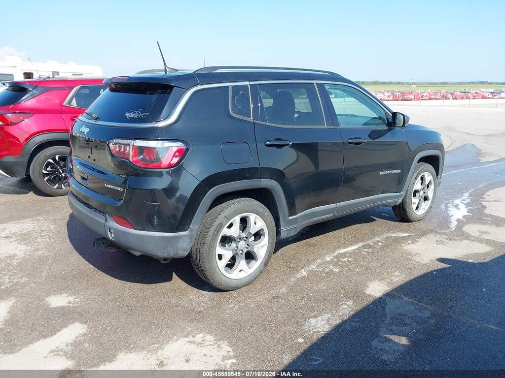3C4NJDCB5JT199364 2018 JEEP COMPASS photo no. 4