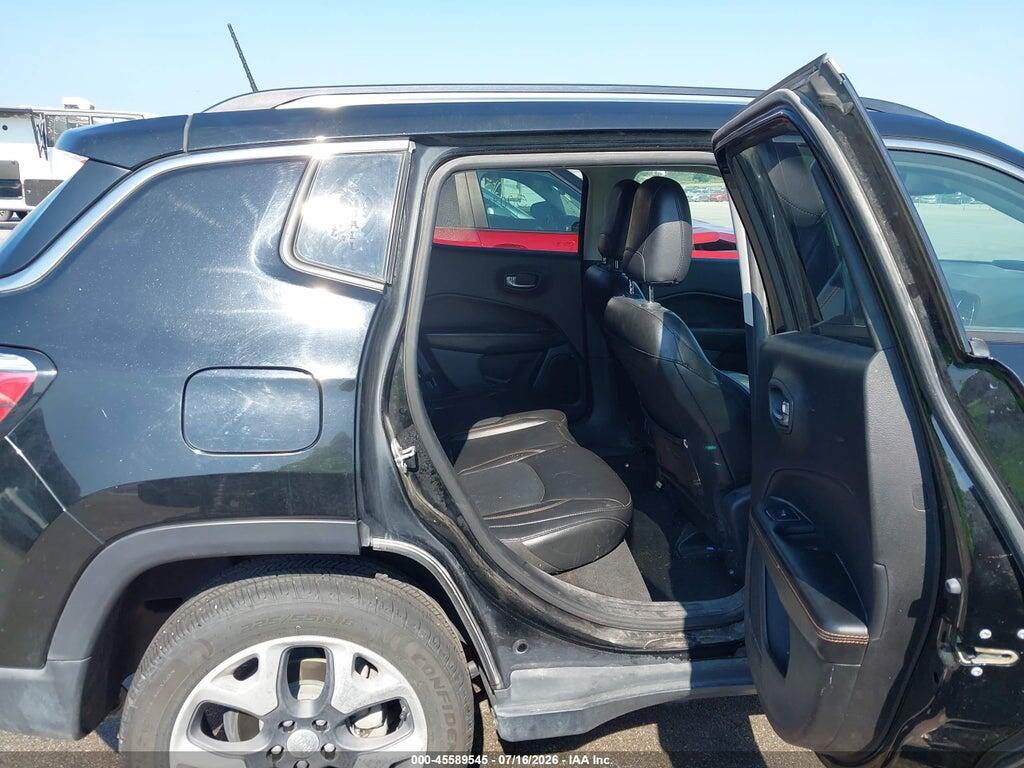 3C4NJDCB5JT199364 2018 JEEP COMPASS photo no. 8