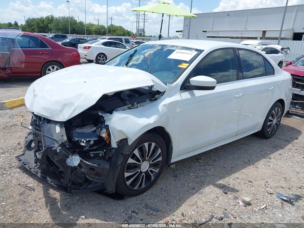 3VW2B7AJ1HM387795 2017 VOLKSWAGEN JETTA photo no. 2