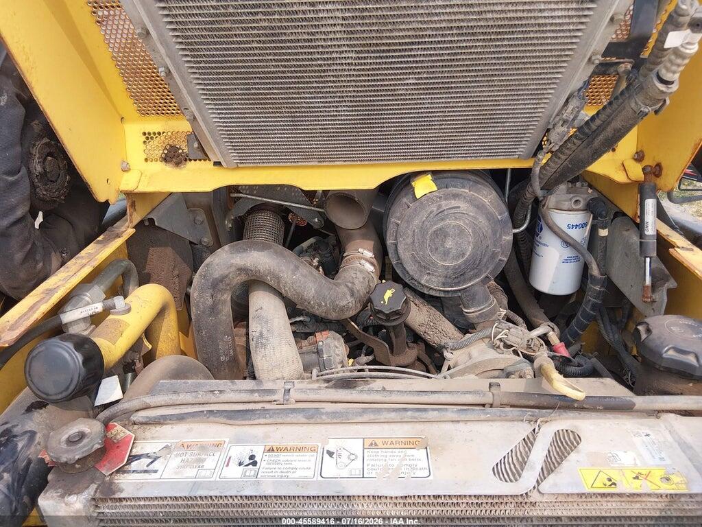 JAF0C232JKM472422 2019 NEW HOLLAND C232 LOADER photo no. 10