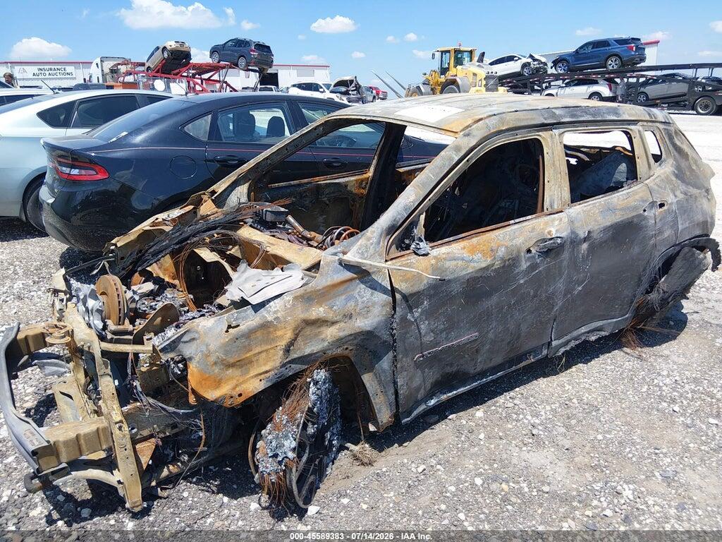 3C4NJDDB3JT249094 2018 JEEP COMPASS photo no. 6
